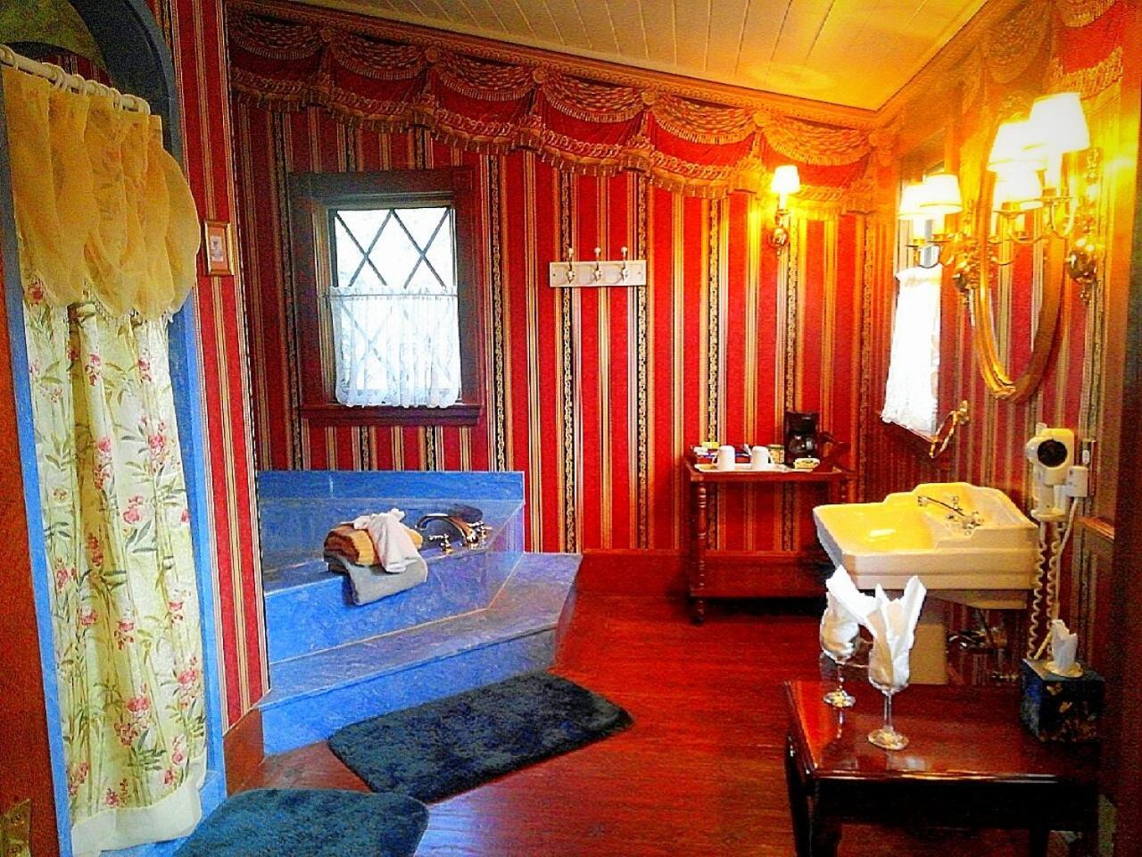 Shamrock Thistle & Crown B&B Weirsdale Exteriör bild
