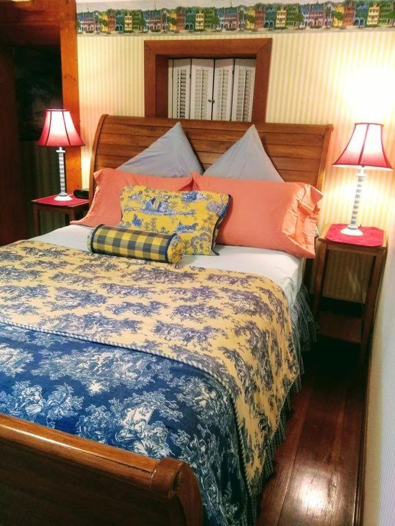 Shamrock Thistle & Crown B&B Weirsdale Exteriör bild
